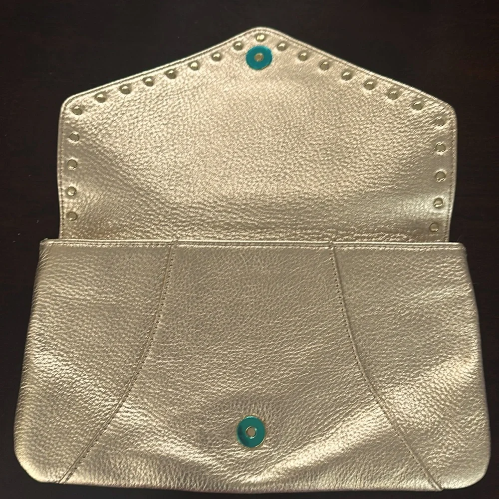 Lilly Pulitzer Gold Clutch with Pearl Accents NWOT - Picture 5 of 9